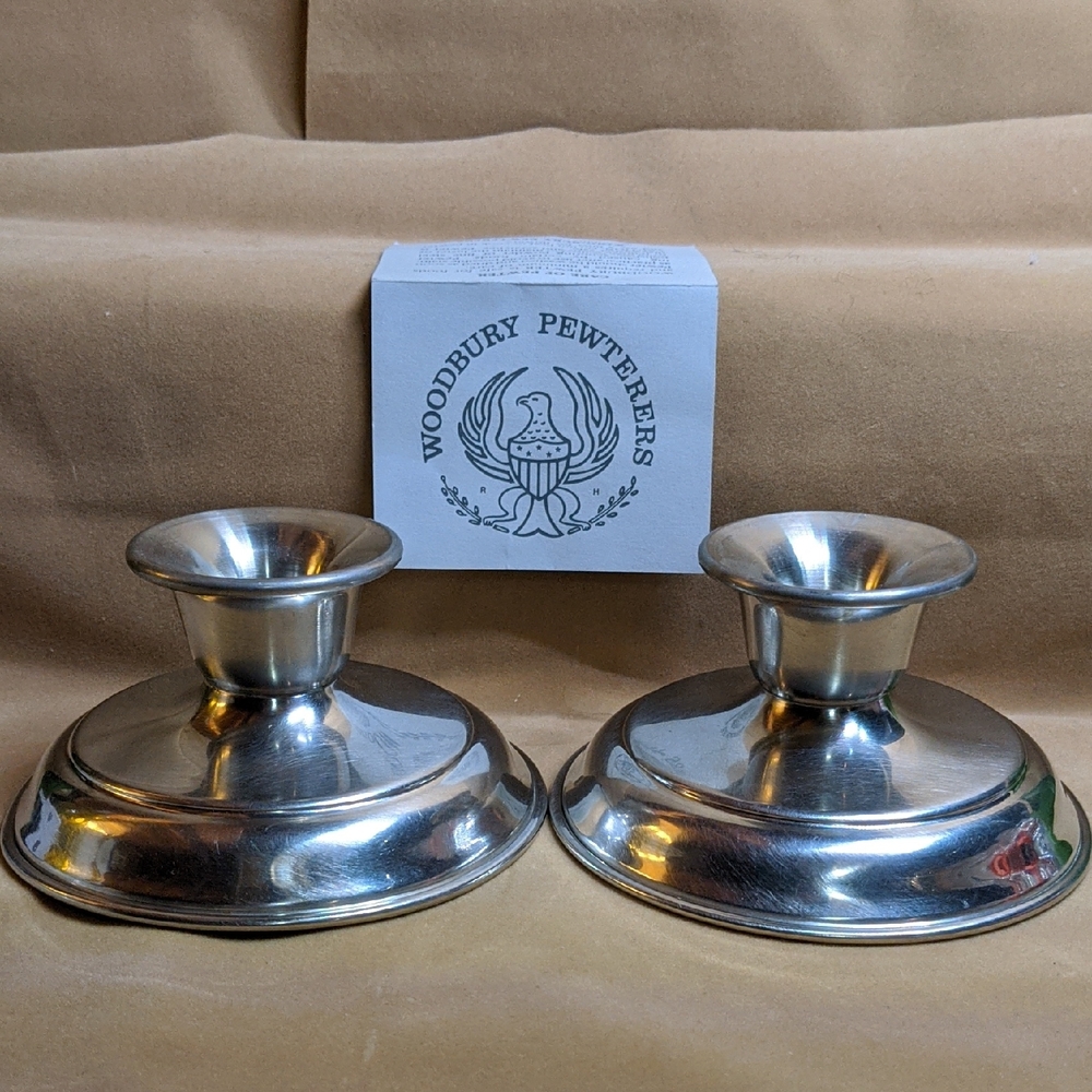 Woodbury Pewterers Pair of Pewter Candlestick Holders